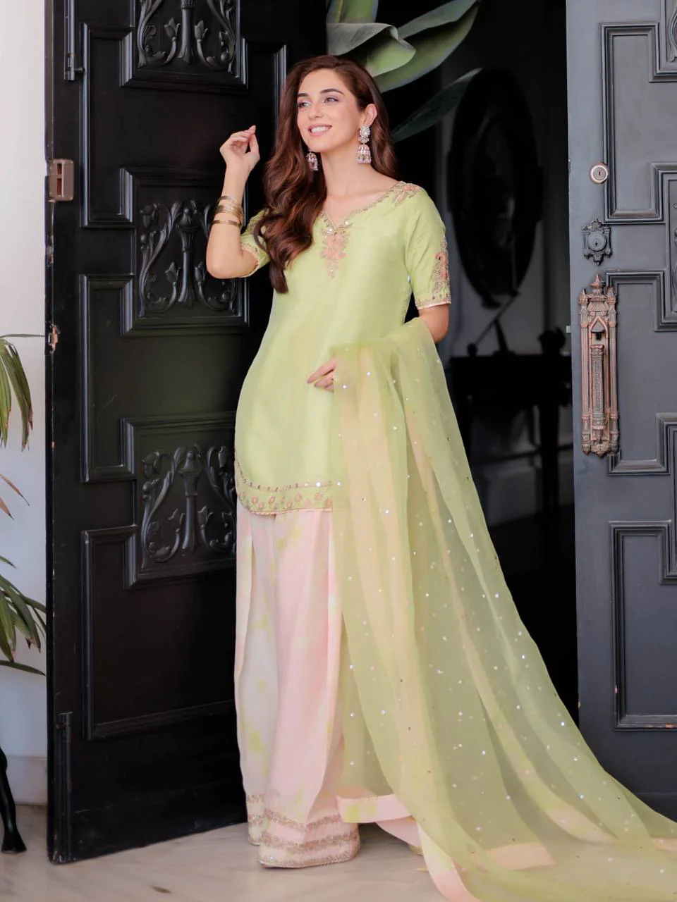 A Fusion of Green and Pink - Image 3