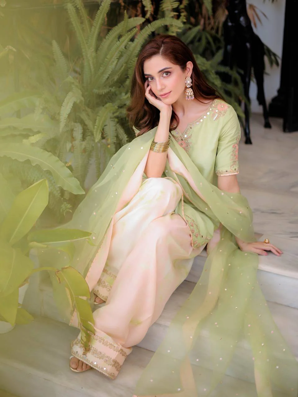 A Fusion of Green and Pink - Image 6
