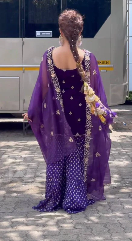 Elegance in Purple: Celebrate Your Style - Image 9