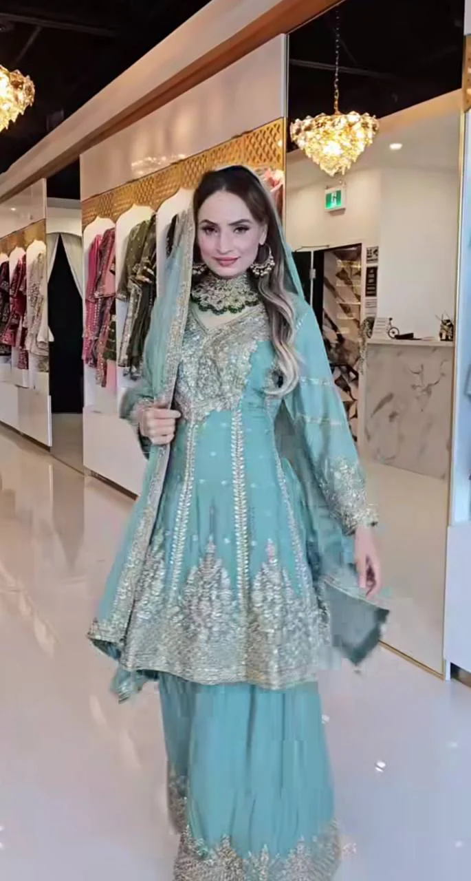 Elegance Unveiled The Dual Essence of Pakistani Couture - Image 4
