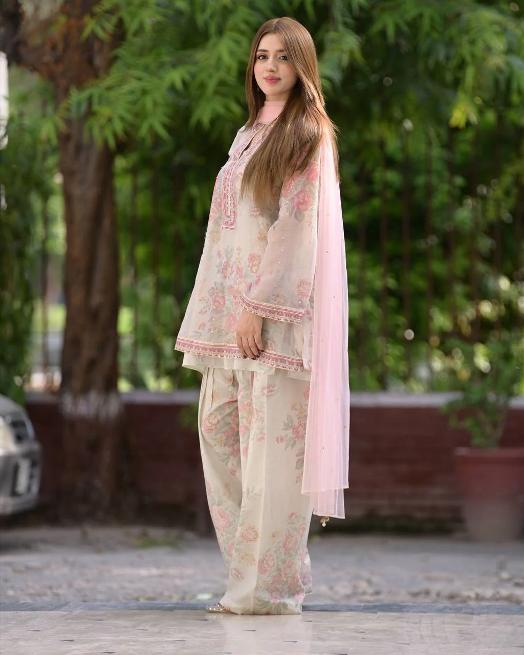 Elegant Essence The Allure of a Woman in a Graceful White Salwar Suit - Image 4