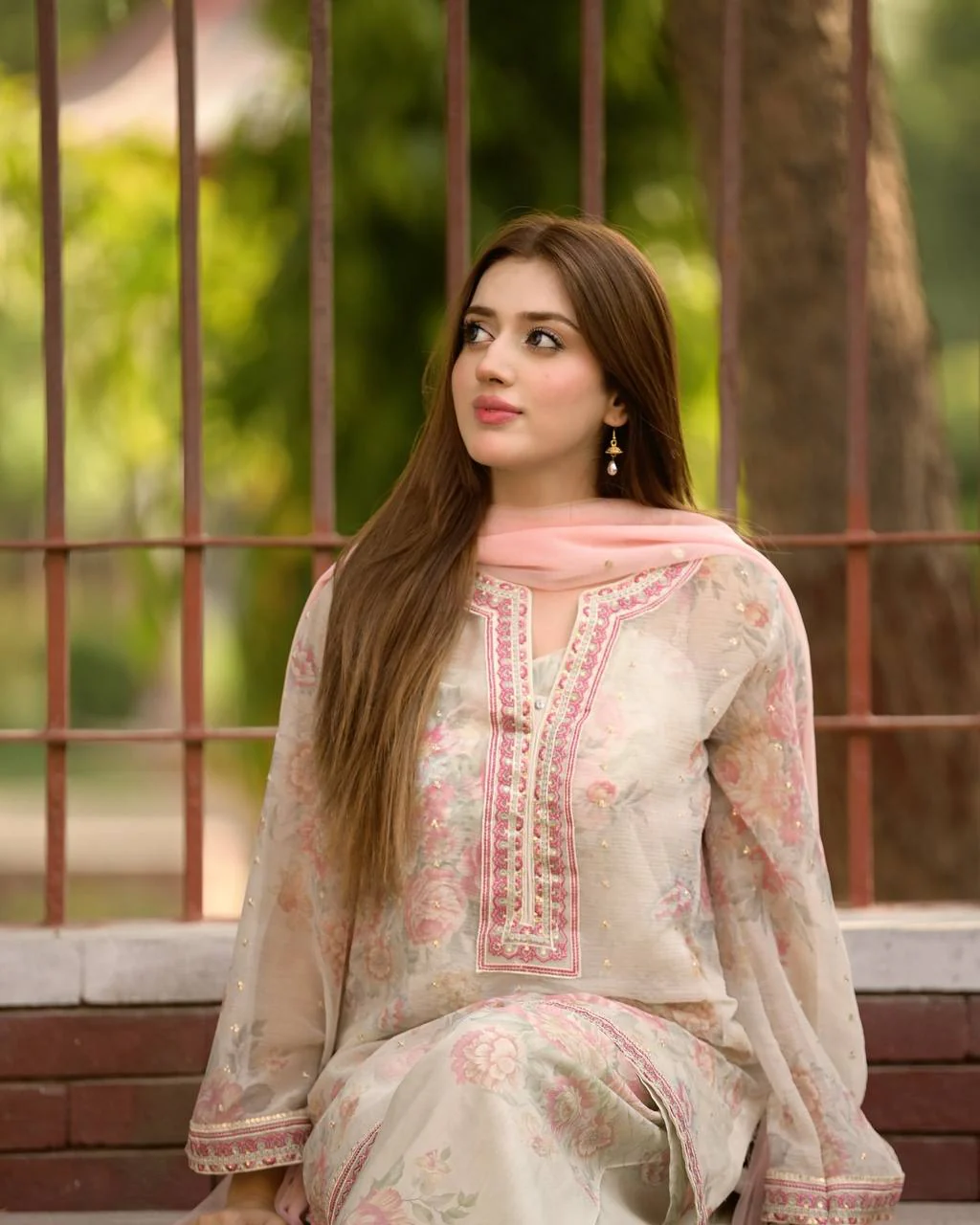 Elegant Essence The Allure of a Woman in a Graceful White Salwar Suit - Image 6