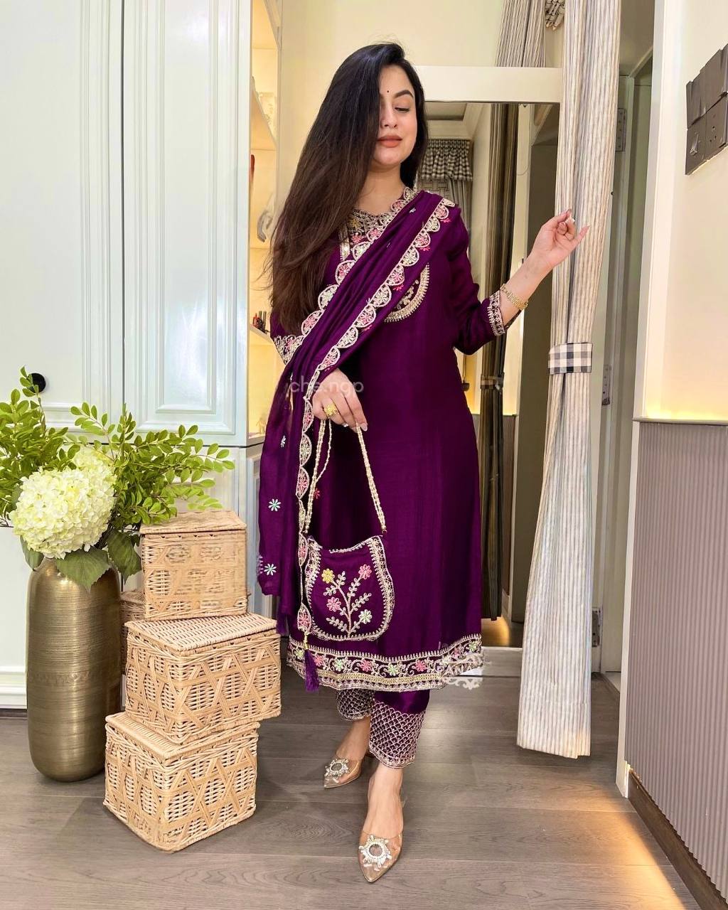 Elegant Ethnic Ensemble Collection - Image 4