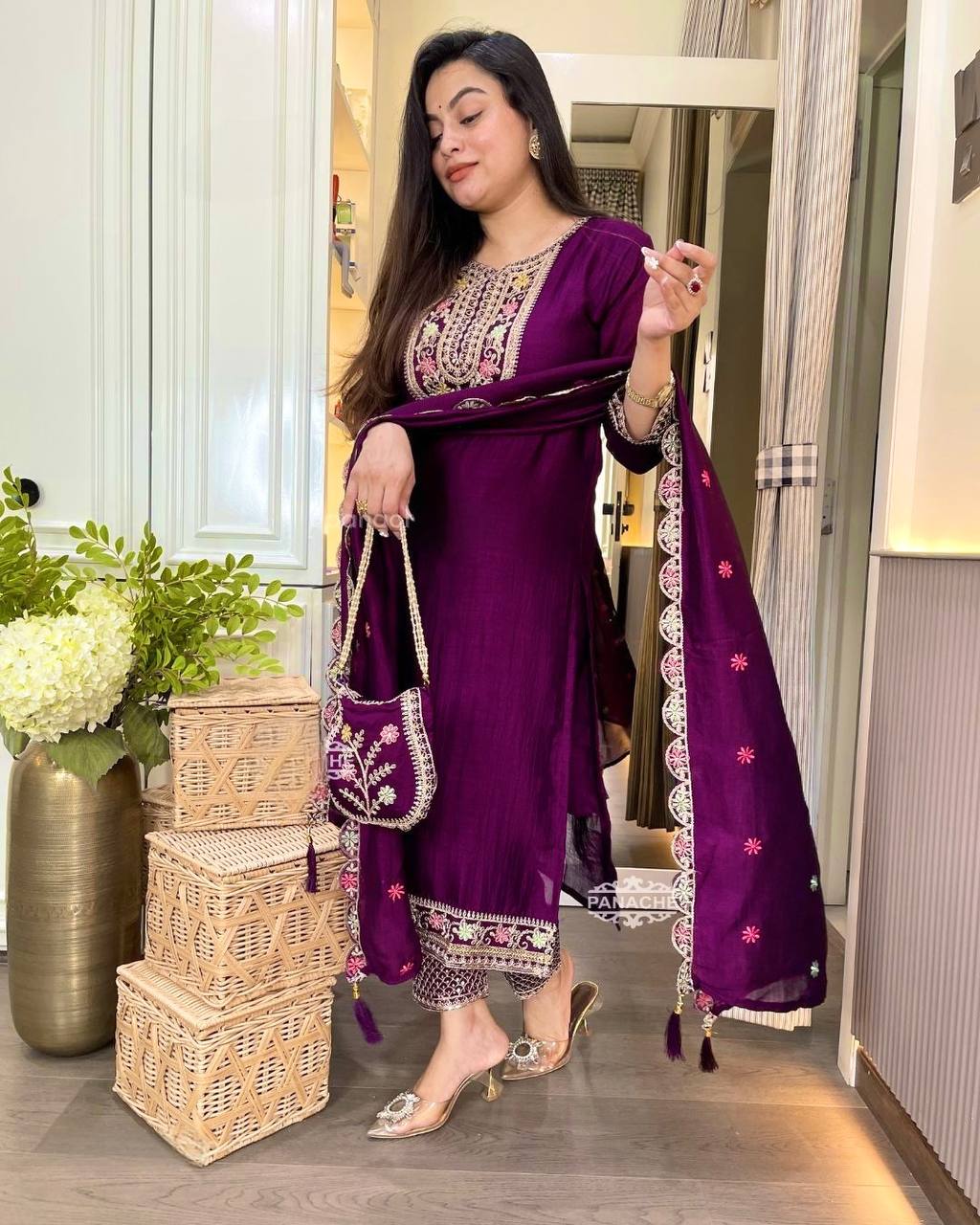 Elegant Ethnic Ensemble Collection - Image 5