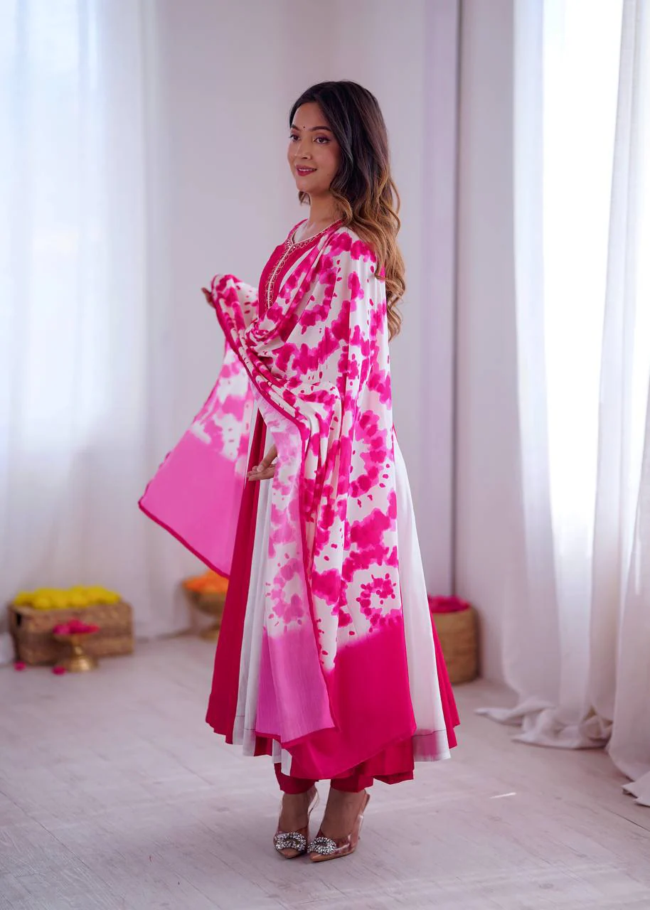 Floral Dreams: Embrace Your Inner Diva - Image 4