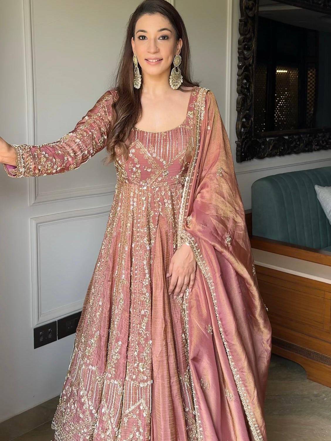 Glamorous Grace: Festive Attire Unveiled - Image 3
