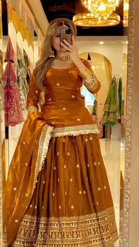 Golden Grace: A Timeless Fashion Statement - Image 6
