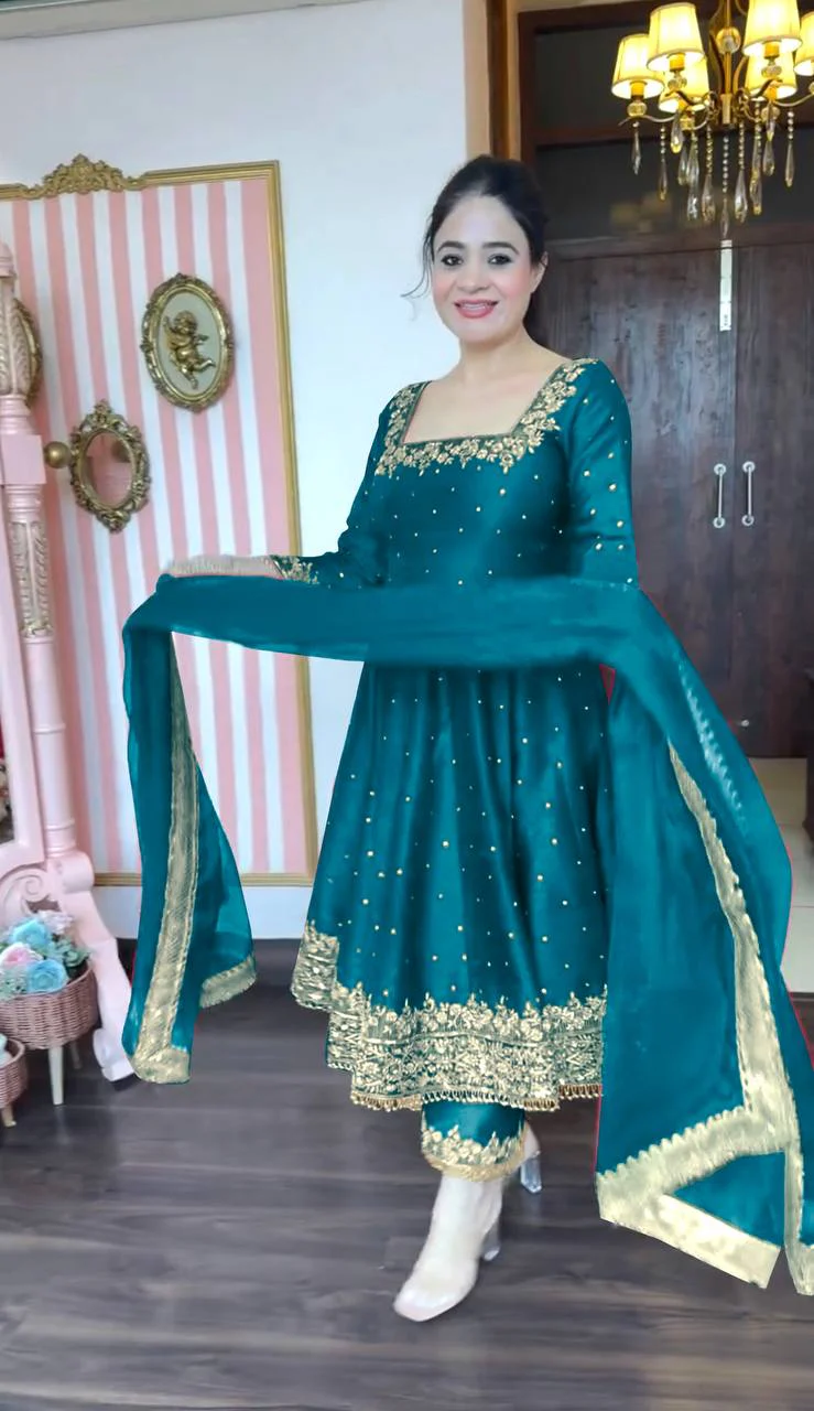 New Party Wear Look Pur Vichitra Silk Anarkali Gown - Image 16