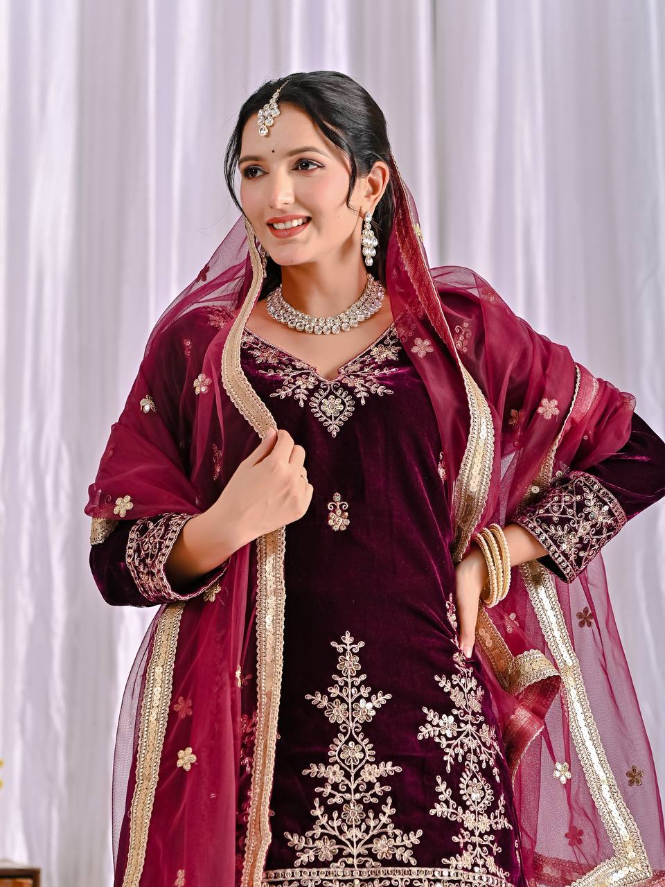 Radiant Beauty: Traditional Meets Modern - Image 6