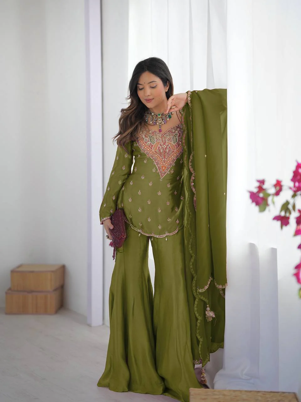 Radiant Elegance The Enchanting Allure of Pink Couture - Image 16