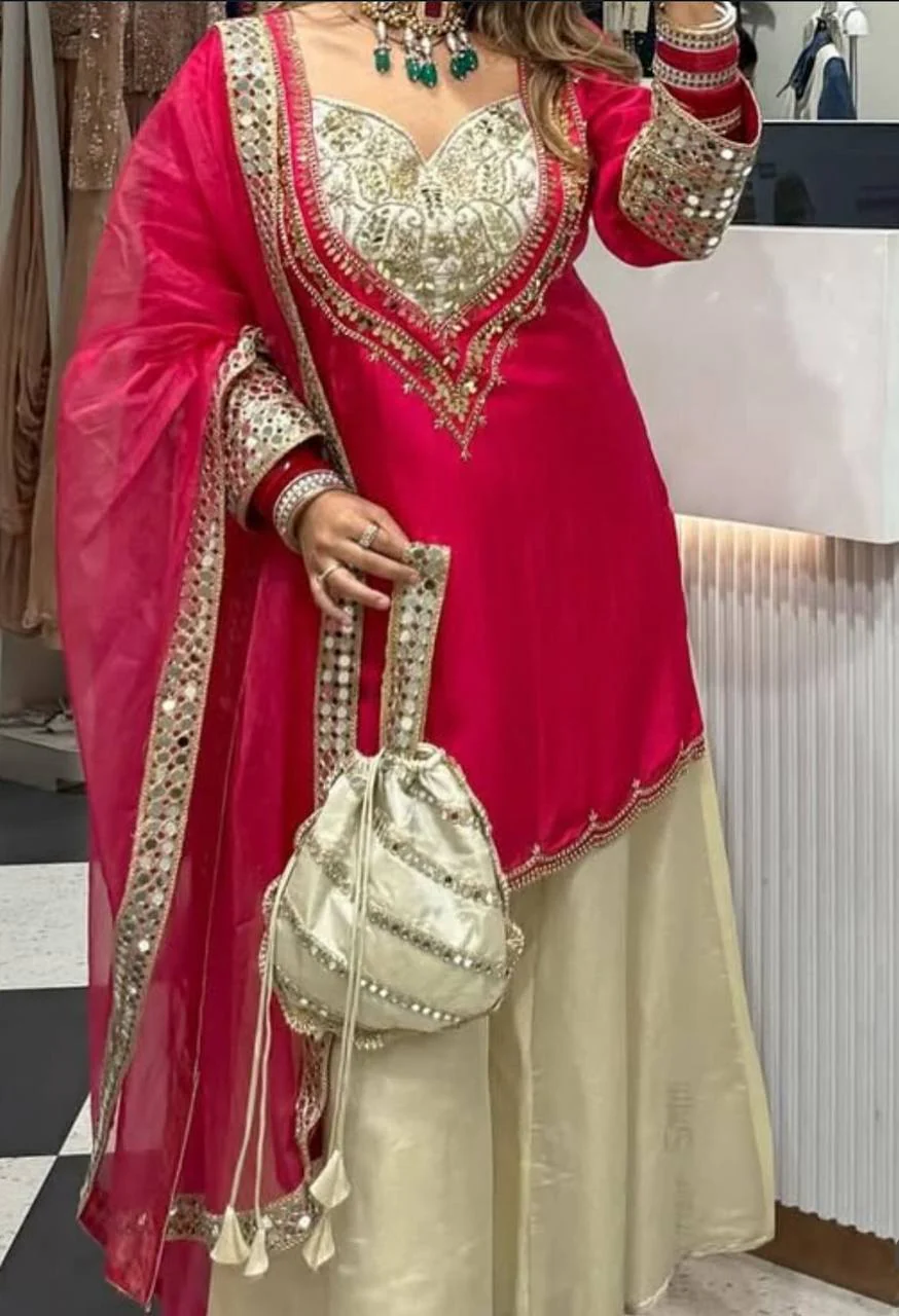 Royal Purple: A Stunning Fashion Statement - Image 4