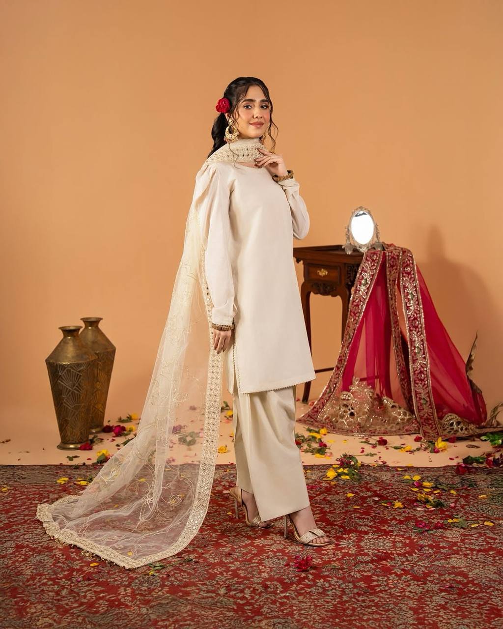 Timeless Elegance Indian Heritage Attire - Image 11