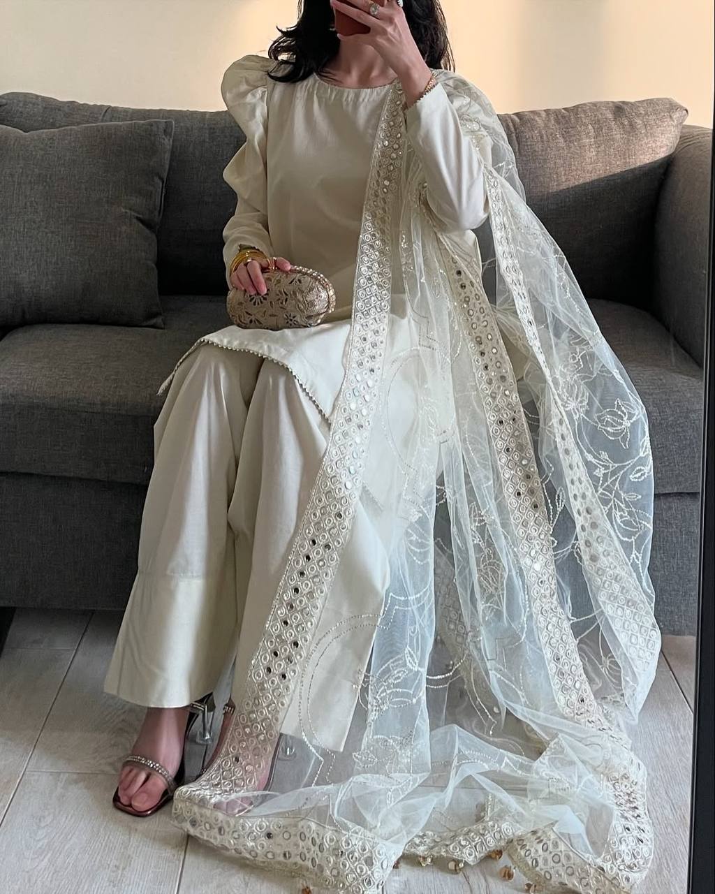 Timeless Elegance Indian Heritage Attire - Image 14